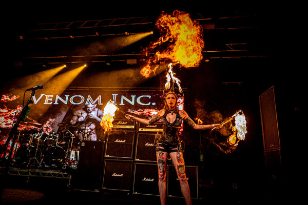 © 2025 Paul Hutchinson 