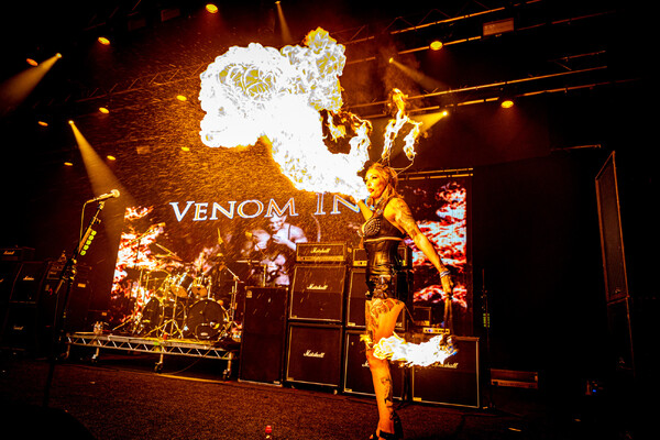 © 2025 Paul Hutchinson 