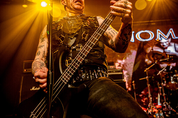 © 2025 Paul Hutchinson 